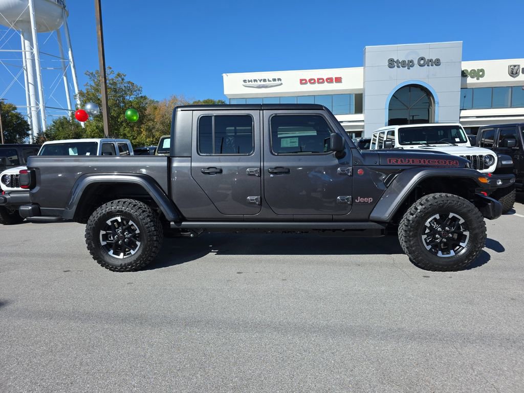 New 2026 Jeep Gladiator Rubicon w/ Safety Group AWD/4WD image 4