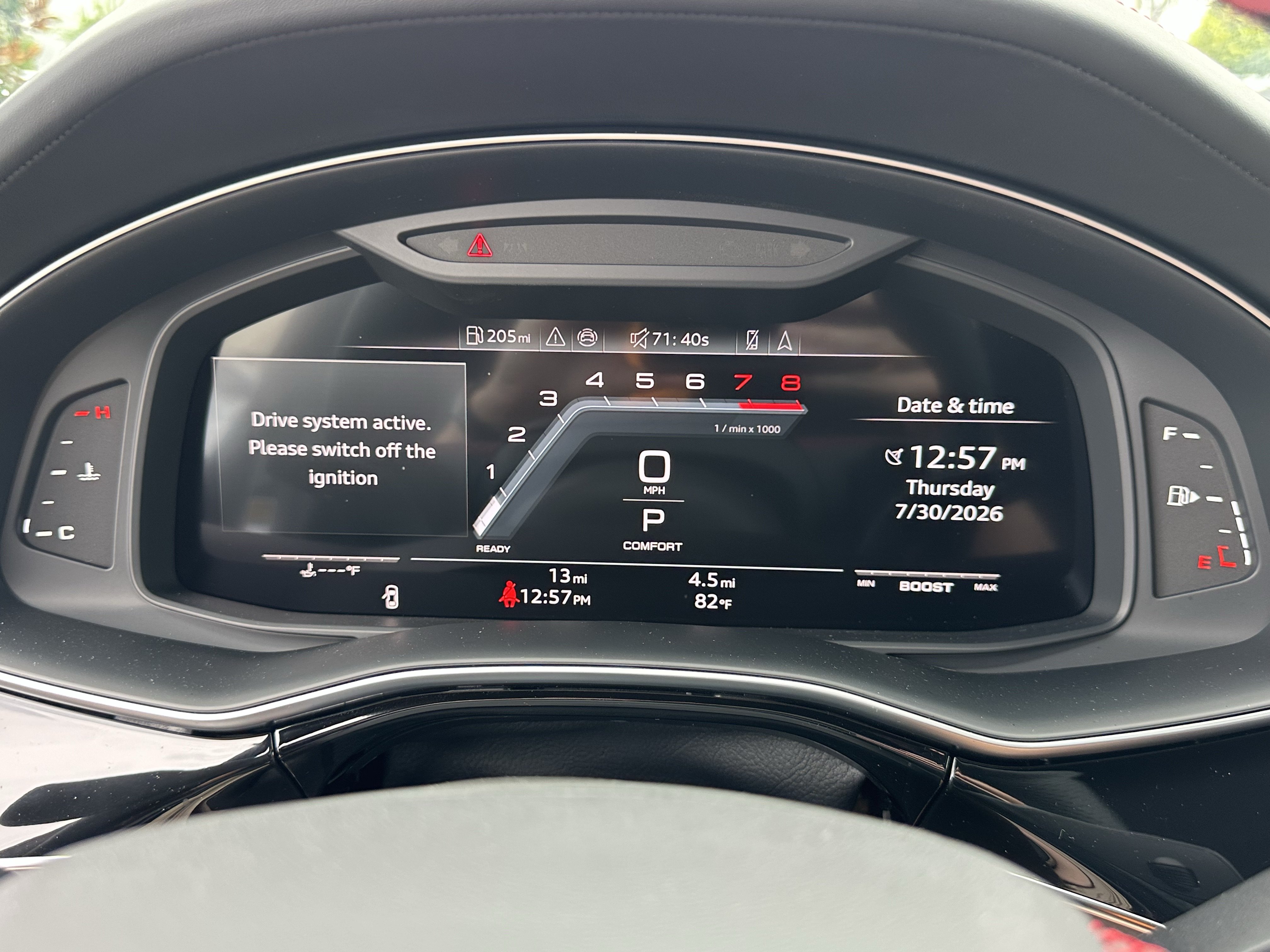 New 2026 Audi SQ8 Prestige AWD/4WD image 33