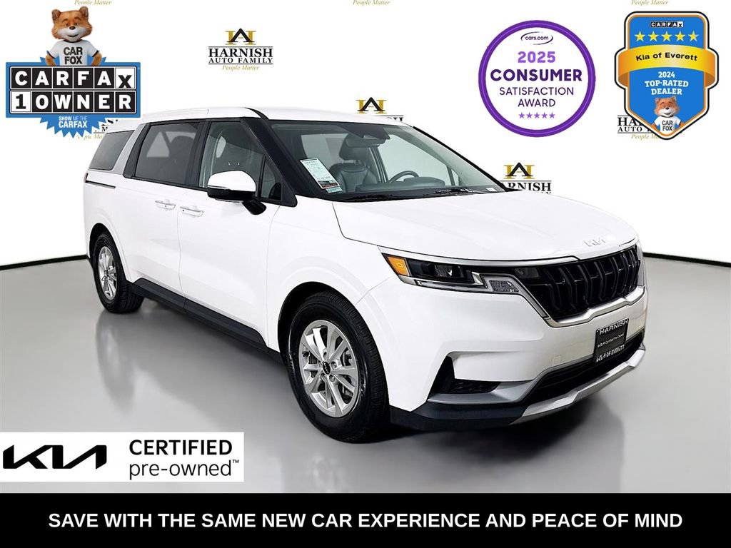 Certified 2024 Kia Carnival LX image 1