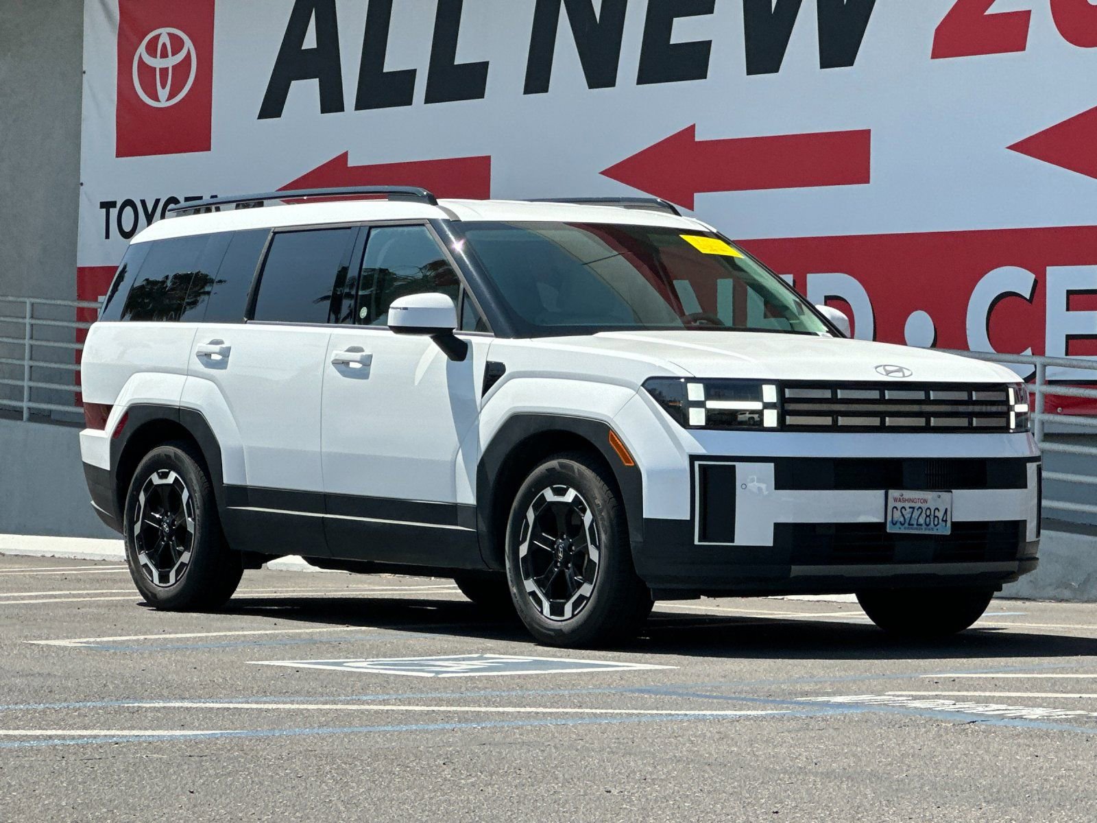 Used 2025 Hyundai Santa Fe SEL image 8