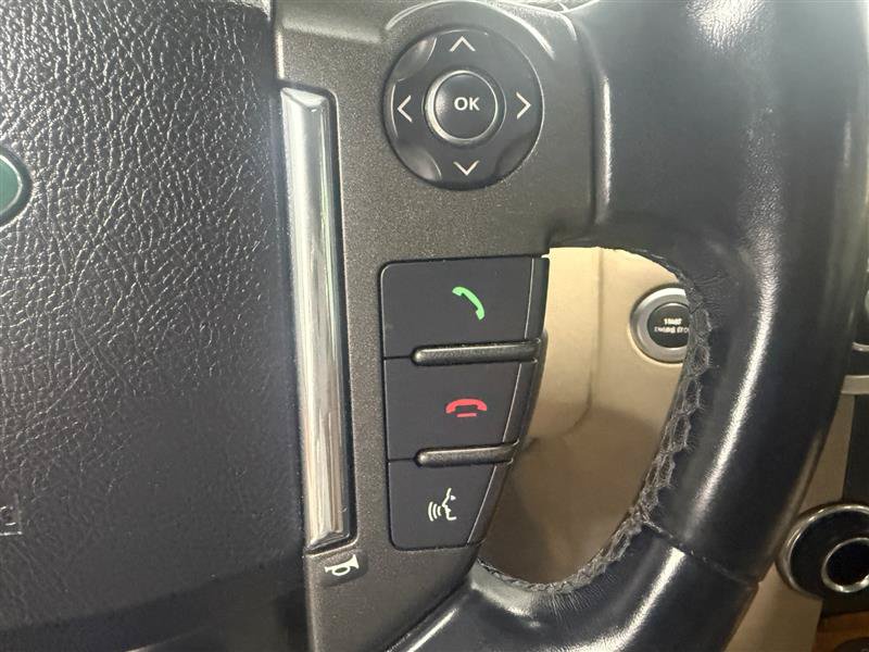 Used 2012 Land Rover LR4 HSE LUX AWD/4WD image 16