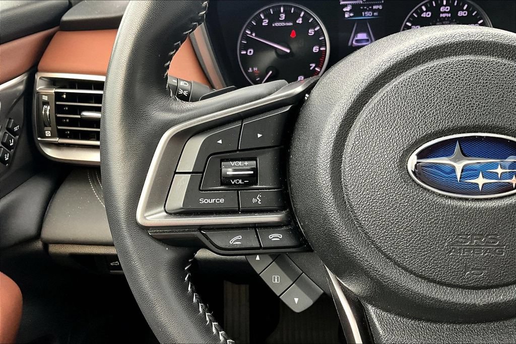 Used 2022 Subaru Outback Touring AWD/4WD image 11