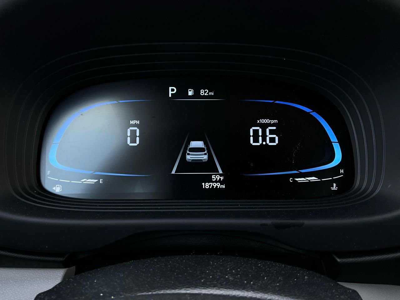 Used 2025 Hyundai Venue SEL image 38