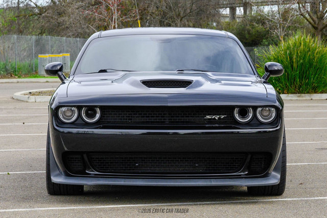 Used 2016 Dodge Challenger SRT Hellcat image 13