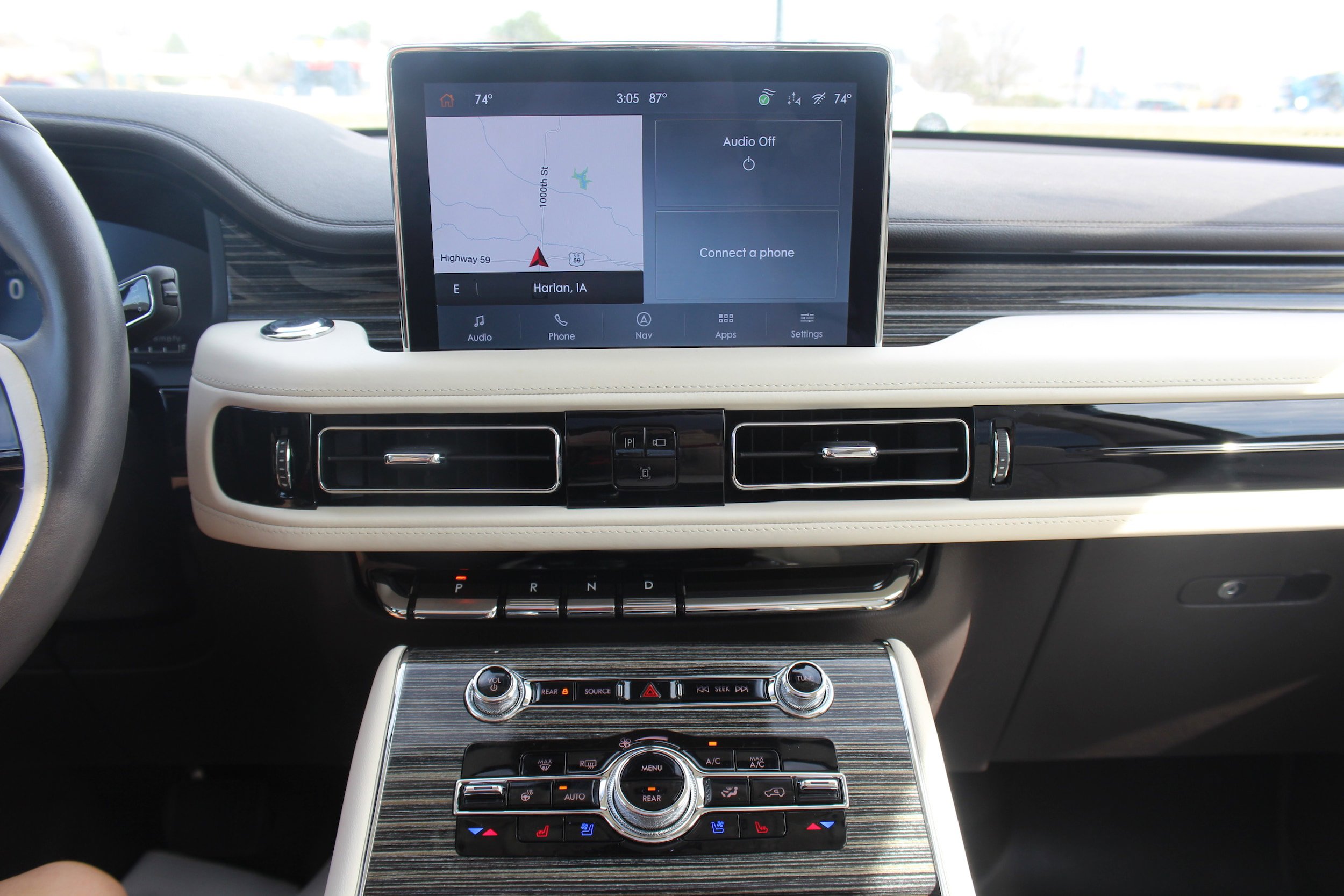 Used 2024 Lincoln Aviator Black Label w/ Dynamic Handling Package image 15