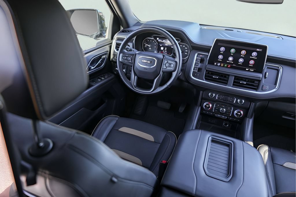 Used 2021 GMC Yukon AT4 w/ AT4 Premium Plus Package AWD/4WD image 32
