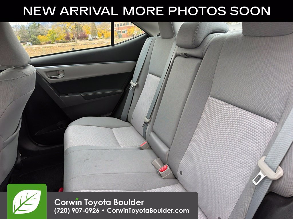 Used 2015 Toyota Corolla LE FWD image 10