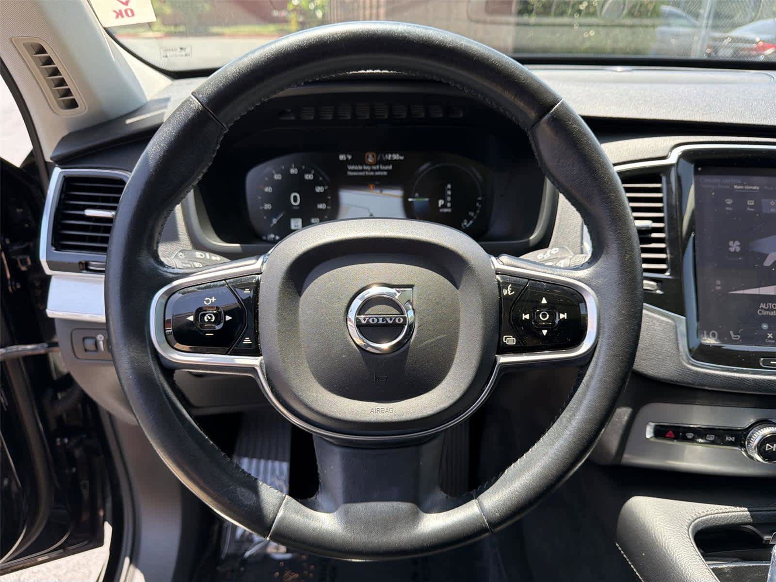 Used 2016 Volvo XC90 T8 Momentum w/ Vision Package AWD/4WD image 16