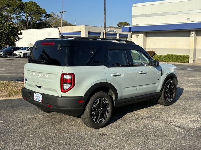 Used 2021 Ford Bronco Sport Outer Banks image 4