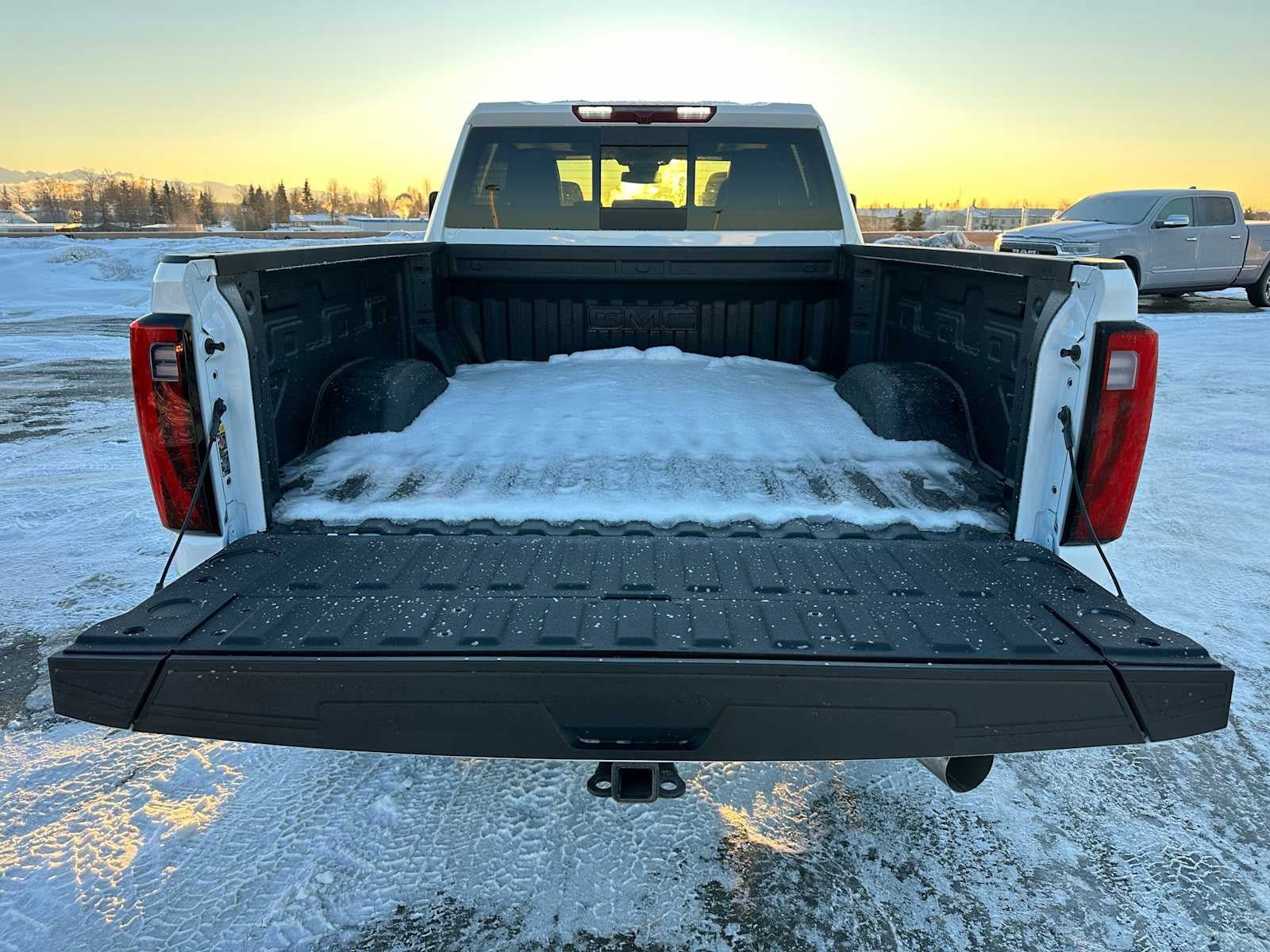 New 2026 GMC Sierra 2500 Denali image 14
