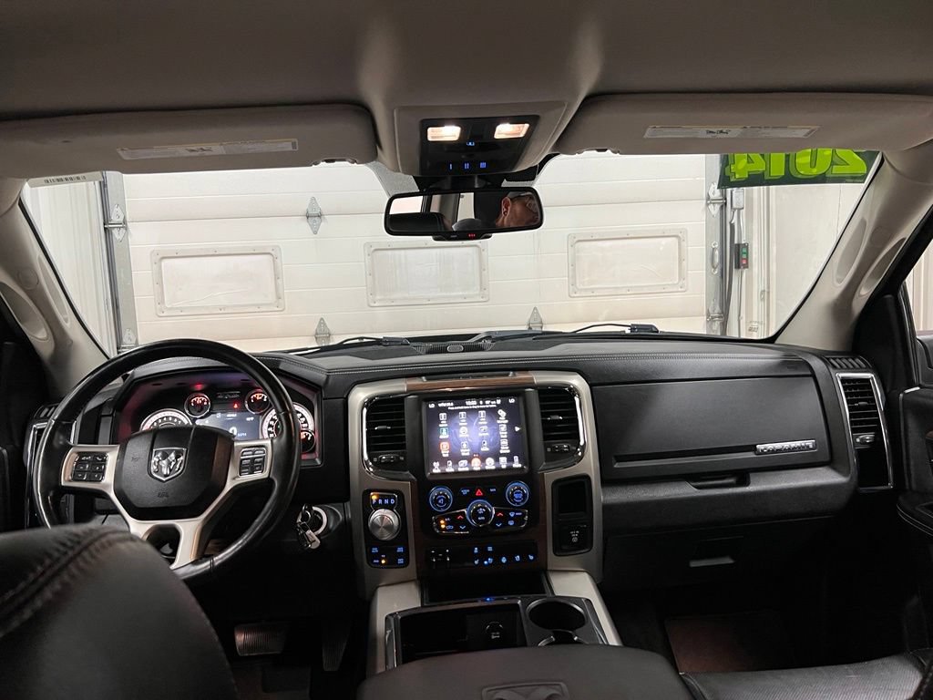 Used 2014 RAM 1500 Laramie AWD/4WD image 39
