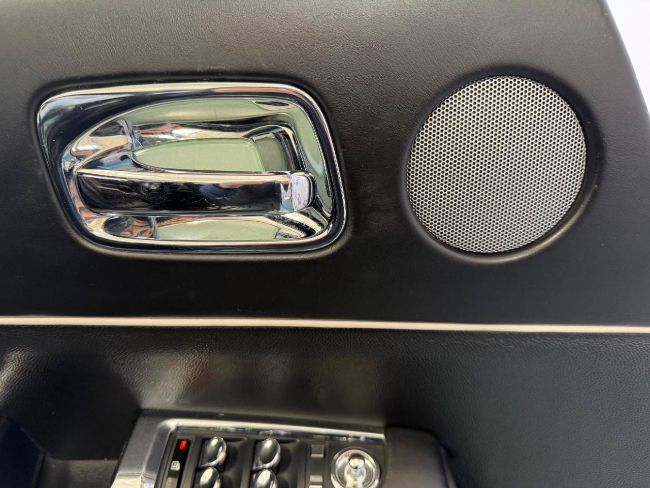 Used 2016 Rolls-Royce Wraith RWD image 12