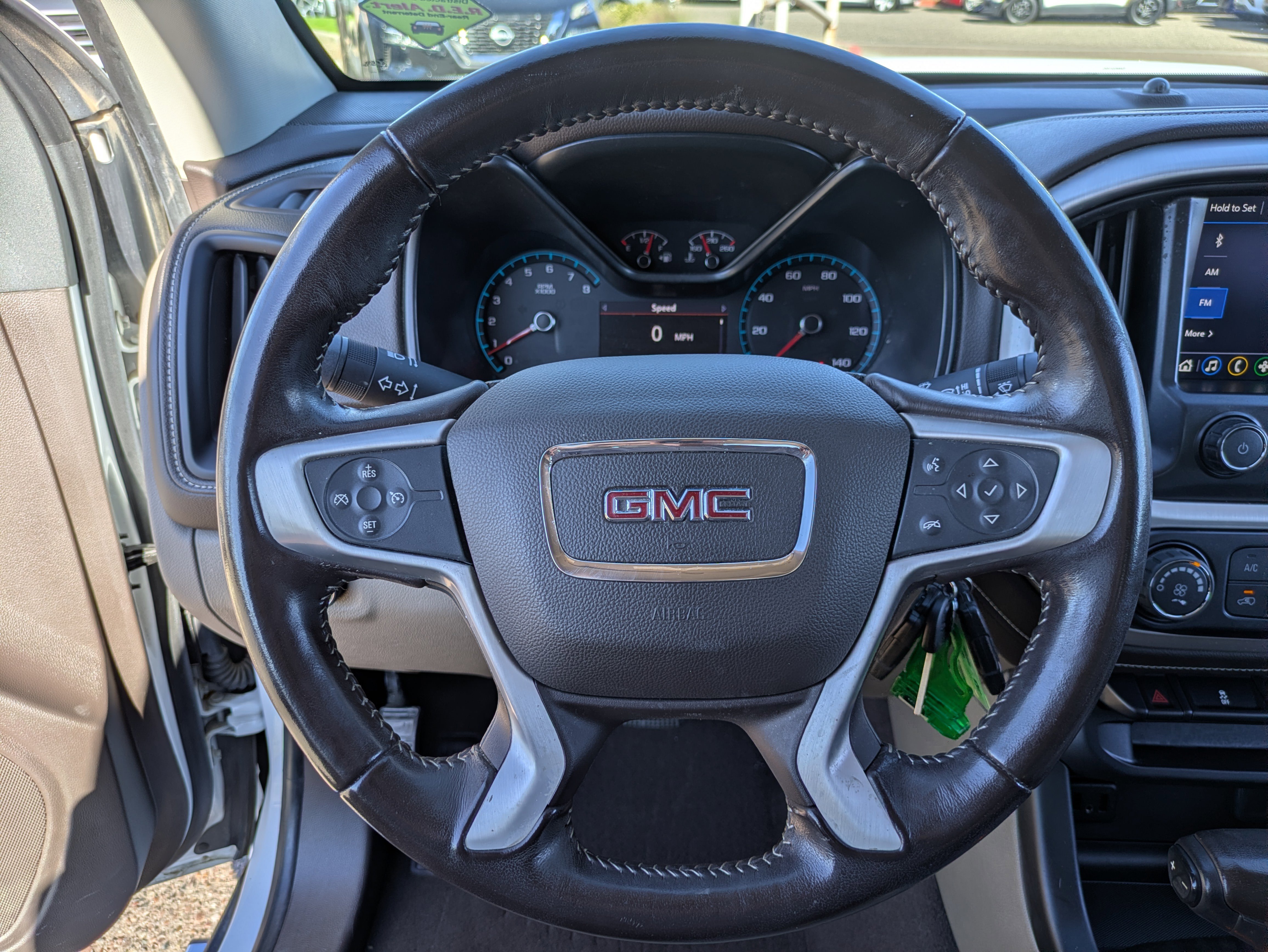 Used 2019 GMC Canyon SLE image 25