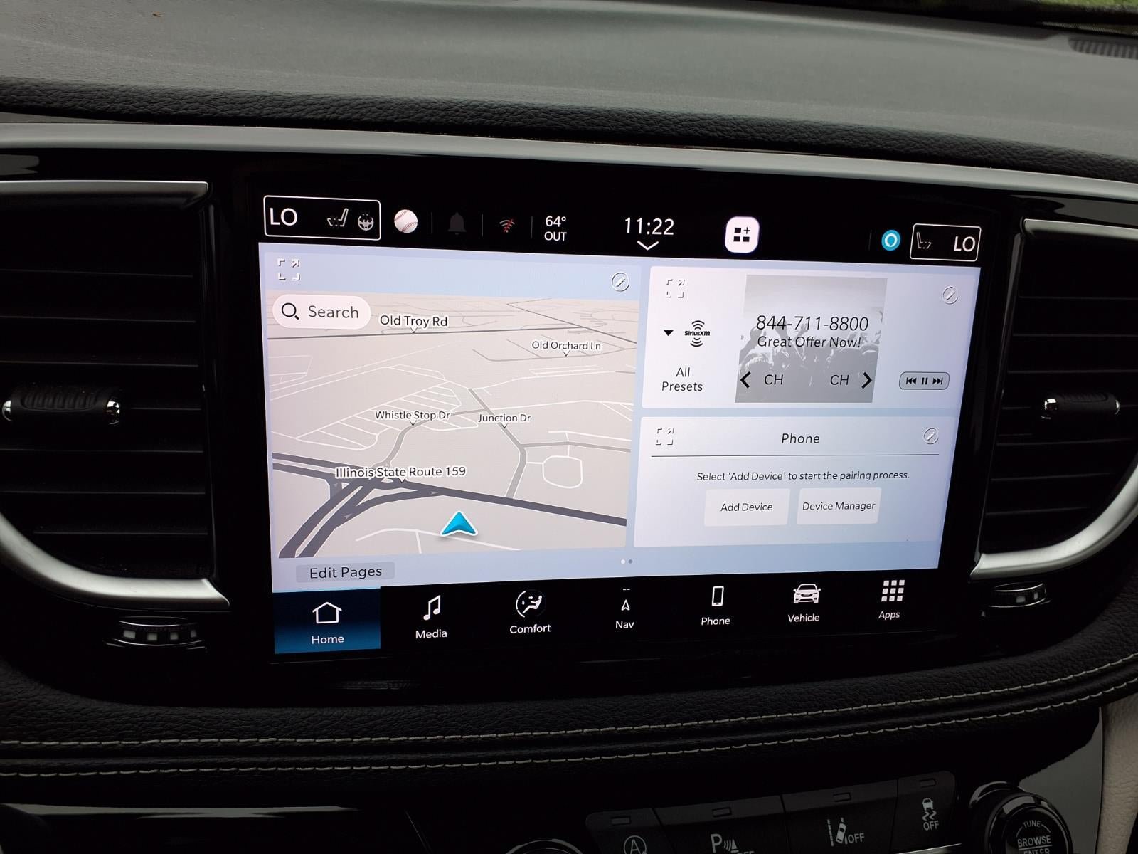 Certified 2021 Chrysler Pacifica Limited AWD/4WD image 4