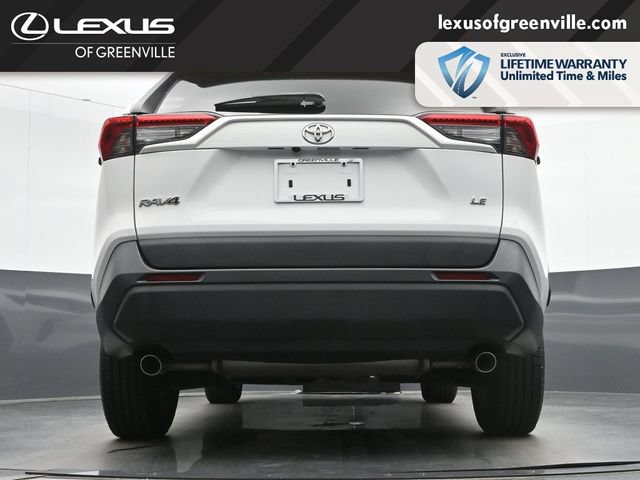 Used 2022 Toyota RAV4 LE FWD image 33