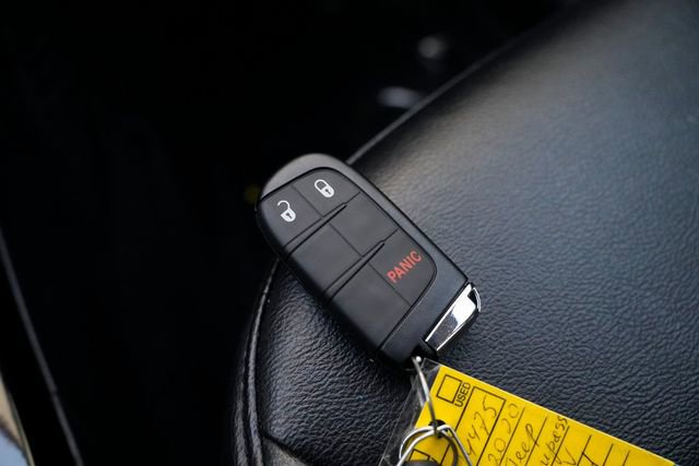 Used 2020 Jeep Compass Latitude AWD/4WD image 55