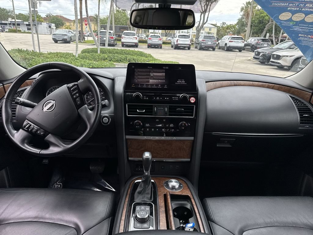 Used 2024 Nissan Armada SL w/ Captain's Chairs Package AWD/4WD image 14
