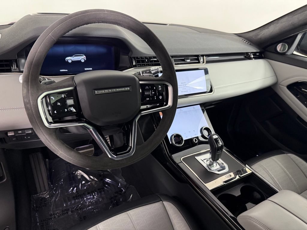 Used 2022 Land Rover Range Rover Evoque HST AWD/4WD image 17