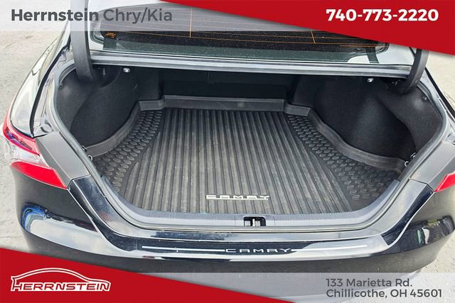 Used 2022 Toyota Camry LE FWD image 25