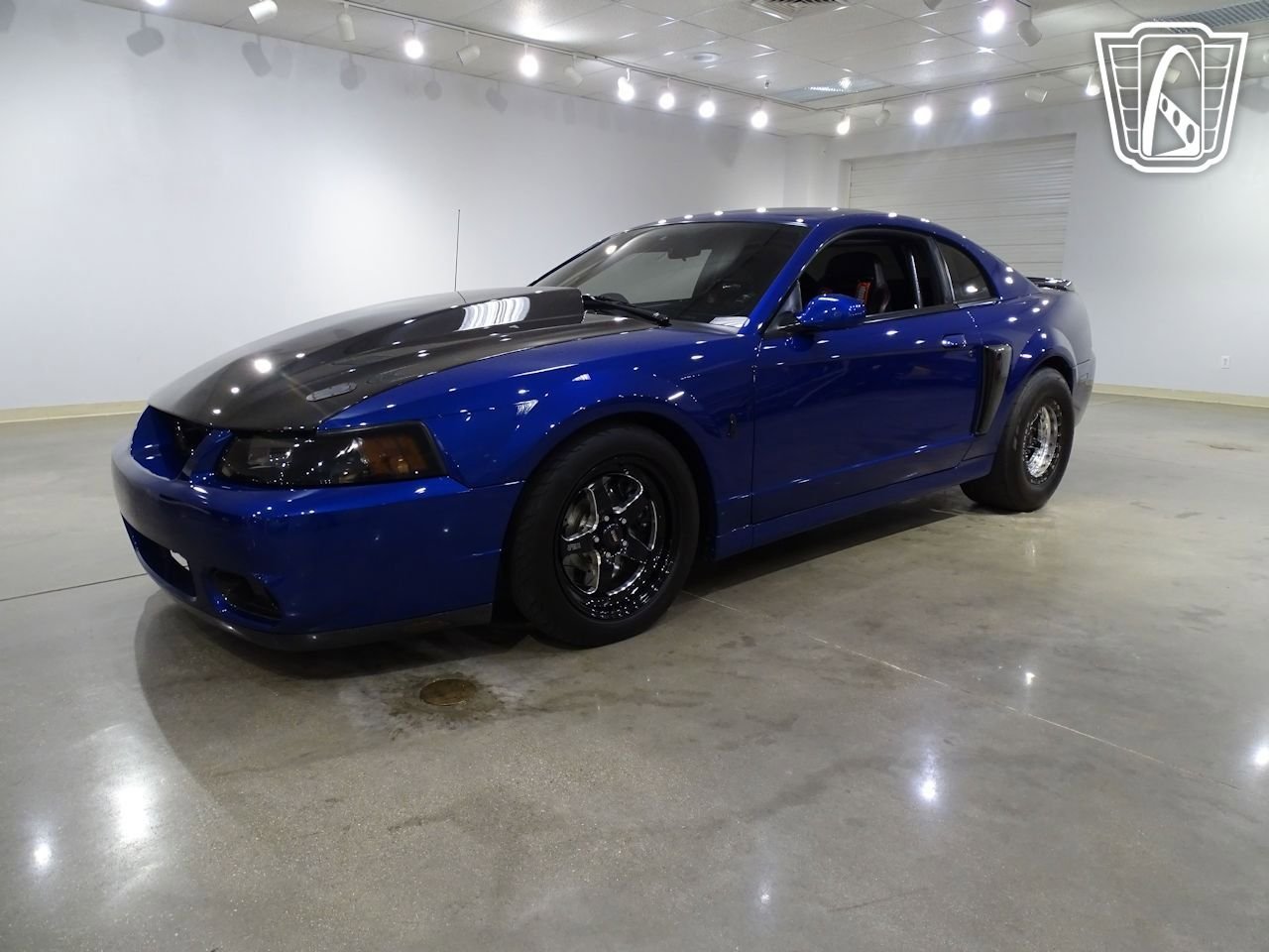 Used 2003 Ford Mustang Cobra RWD image 2