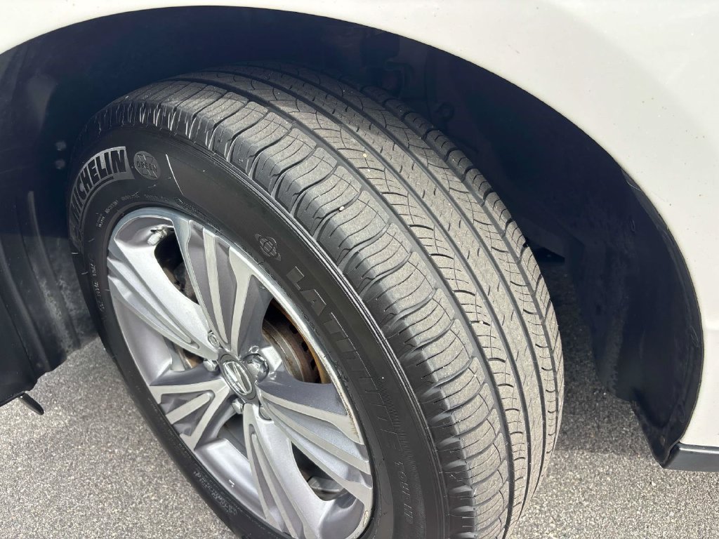 Used 2020 Acura MDX SH-AWD image 10