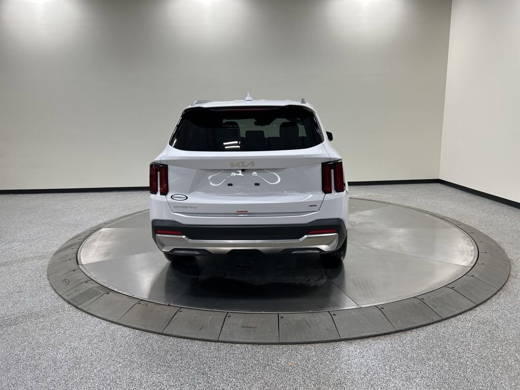New 2026 Kia Sorento S image 7