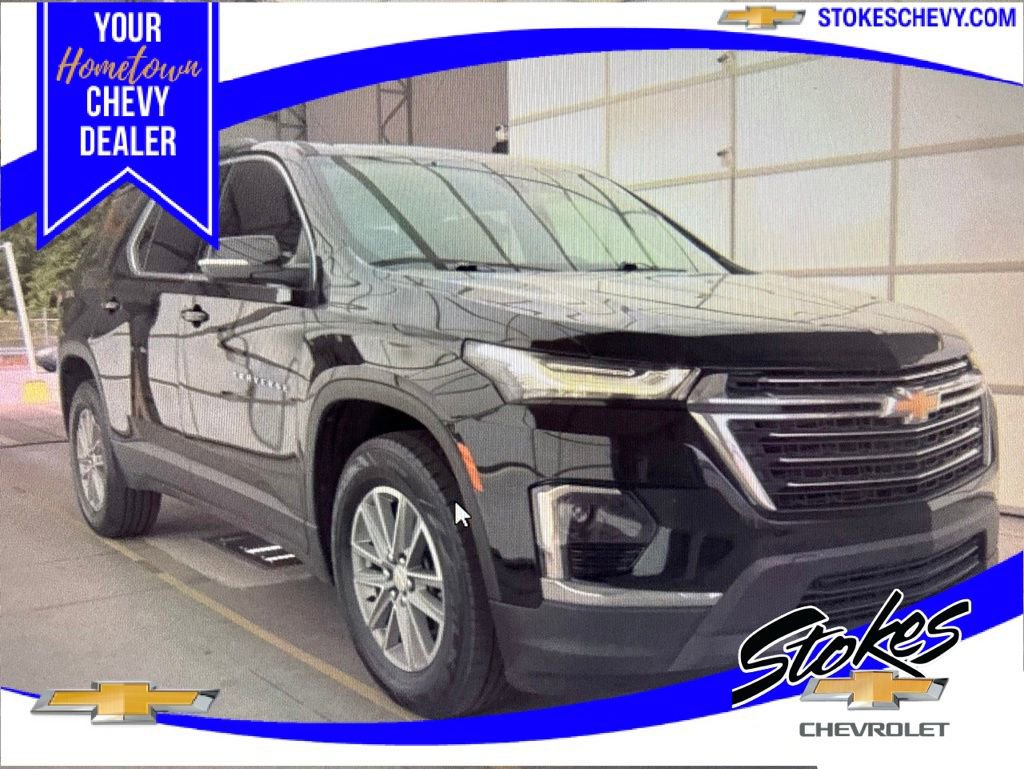 Used 2023 Chevrolet Traverse LT FWD image 1