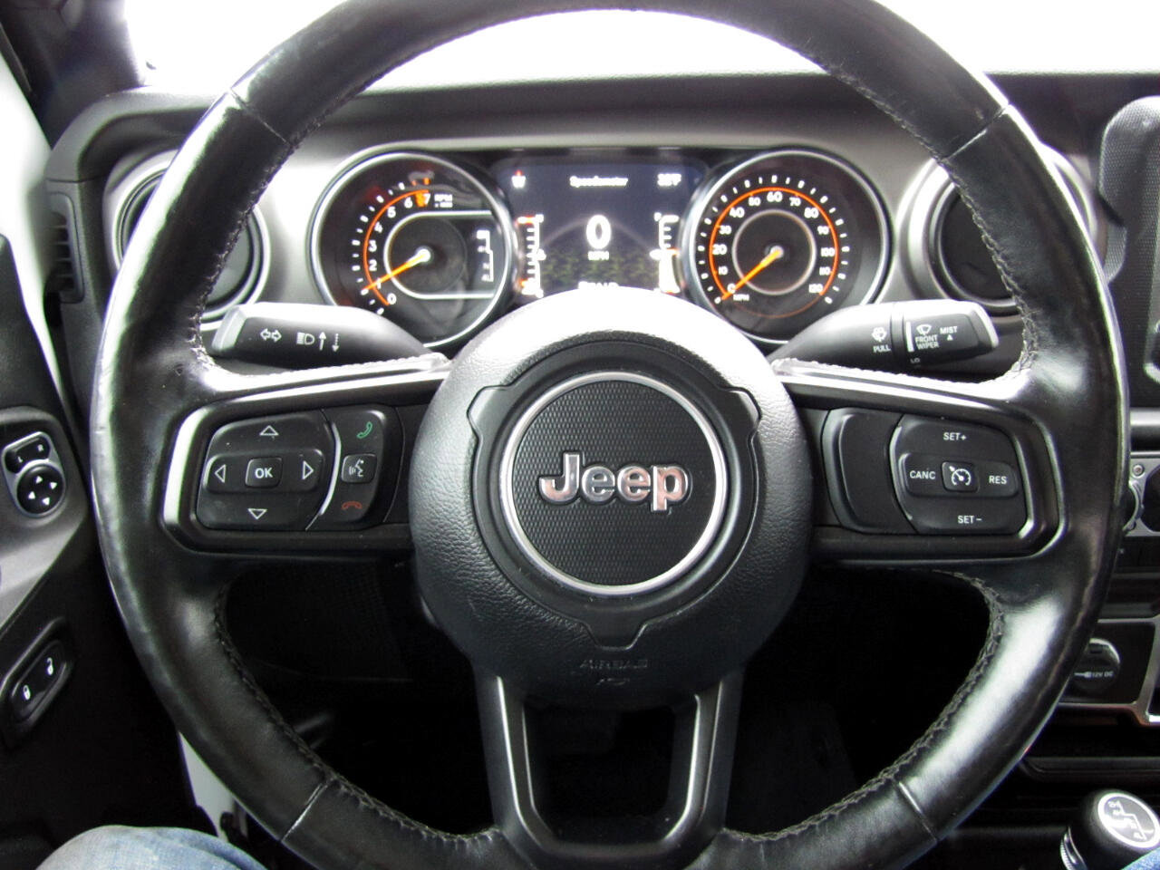 Used 2020 Jeep Gladiator Sport w/ Quick Order Package 24S image 13