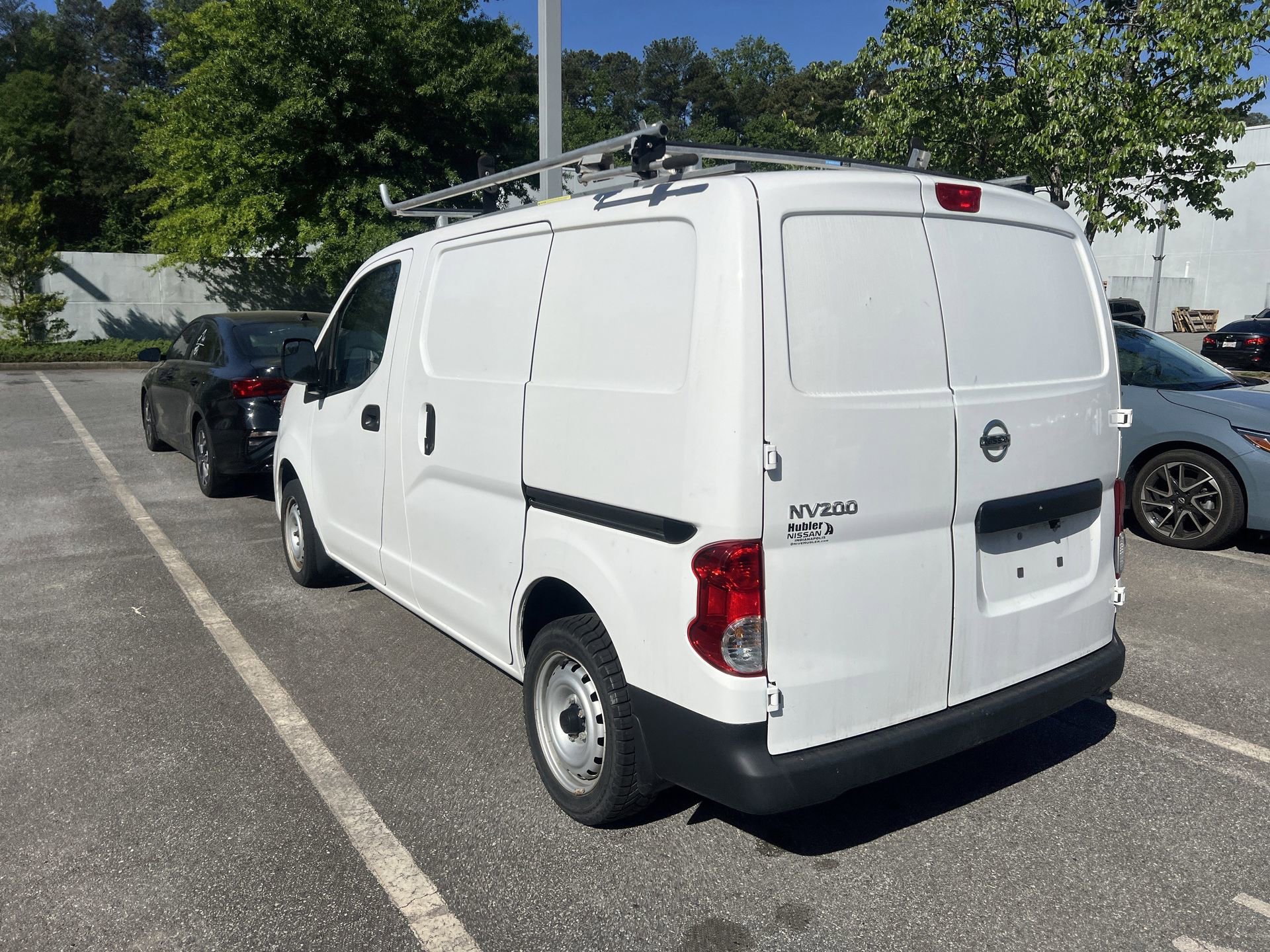 Used 2020 Nissan NV200 S image 2
