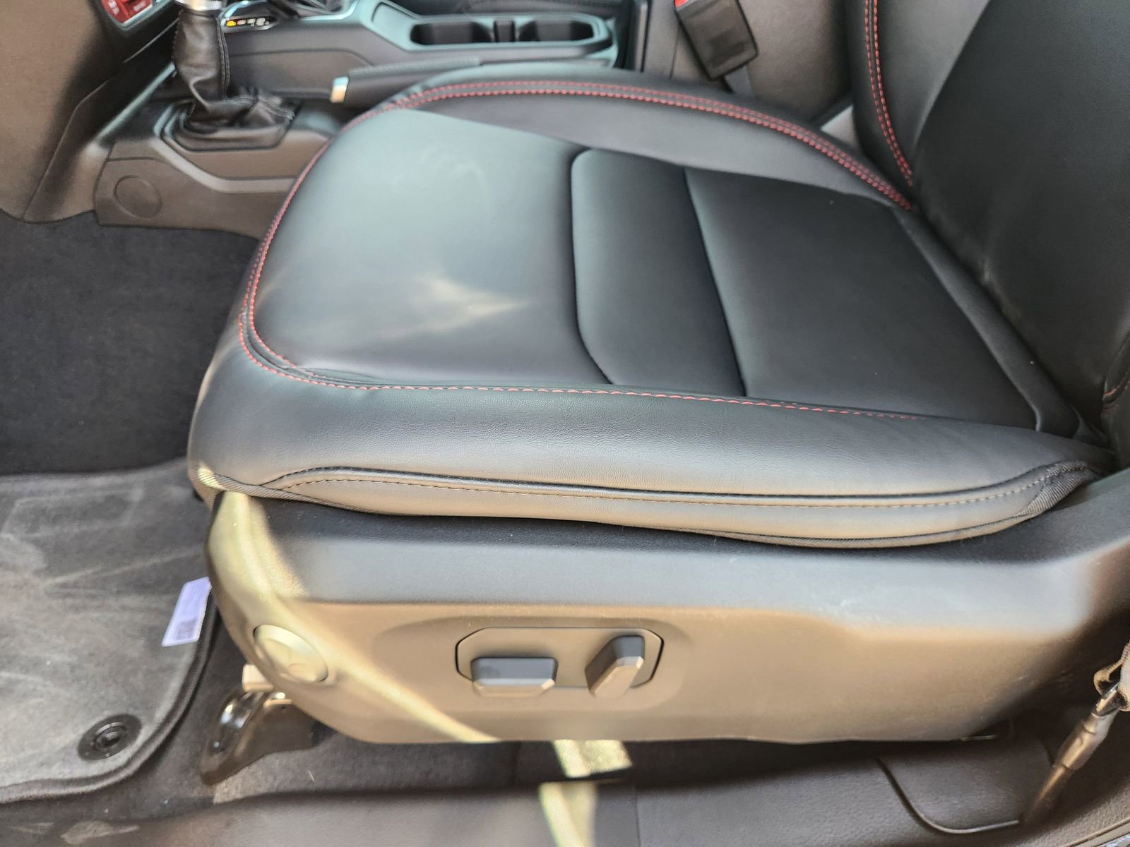 New 2026 Jeep Wrangler Unlimited Rubicon image 19