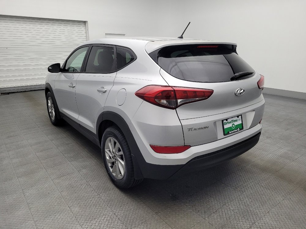Used 2018 Hyundai Tucson SE image 5