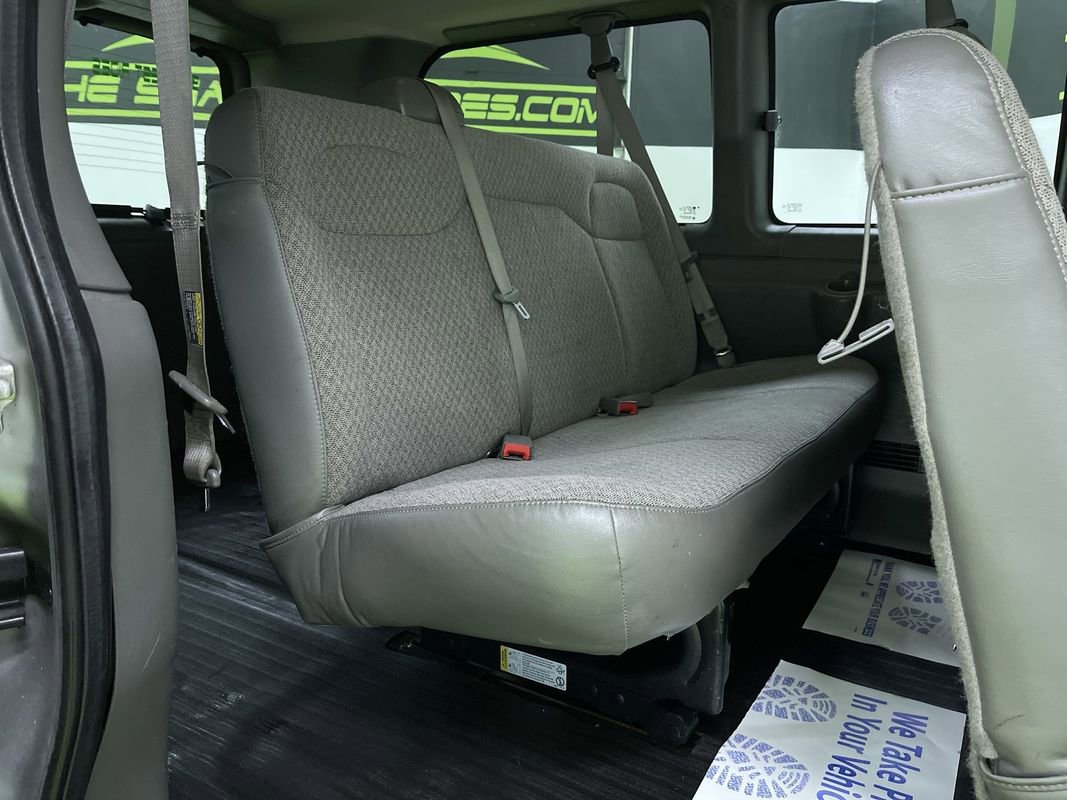 Used 2017 Chevrolet Express 2500 LS image 25