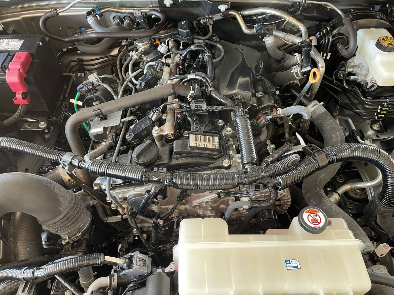 Used 2025 Toyota Tacoma TRD Off-Road image 31