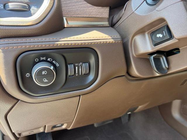 Certified 2025 RAM 3500 Longhorn AWD/4WD image 14