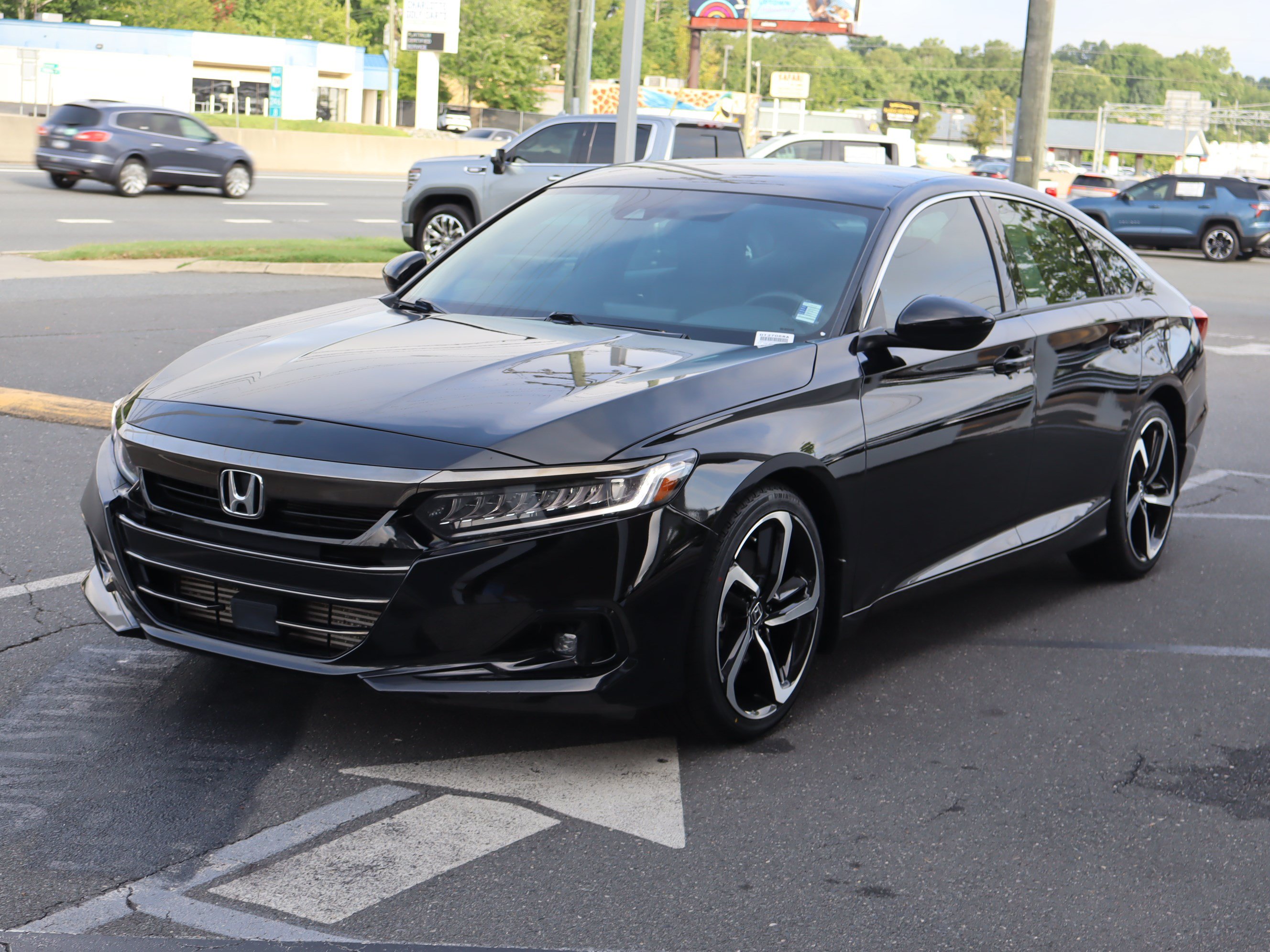 Used 2022 Honda Accord Sport image 5
