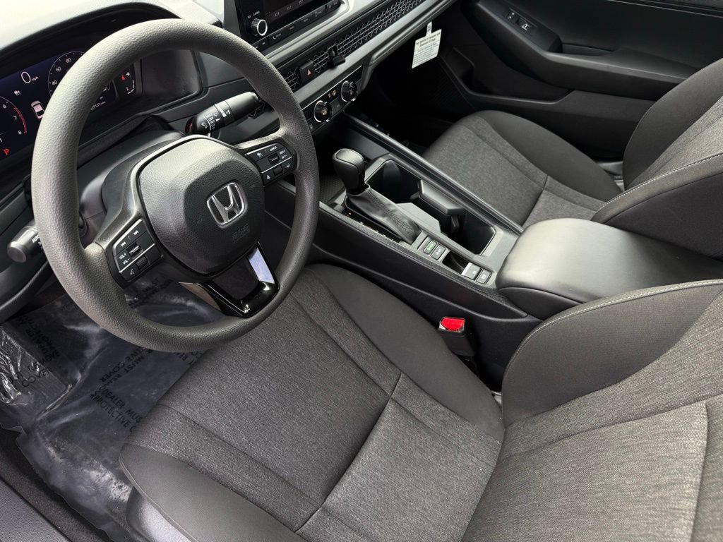Used 2023 Honda Accord LX image 15