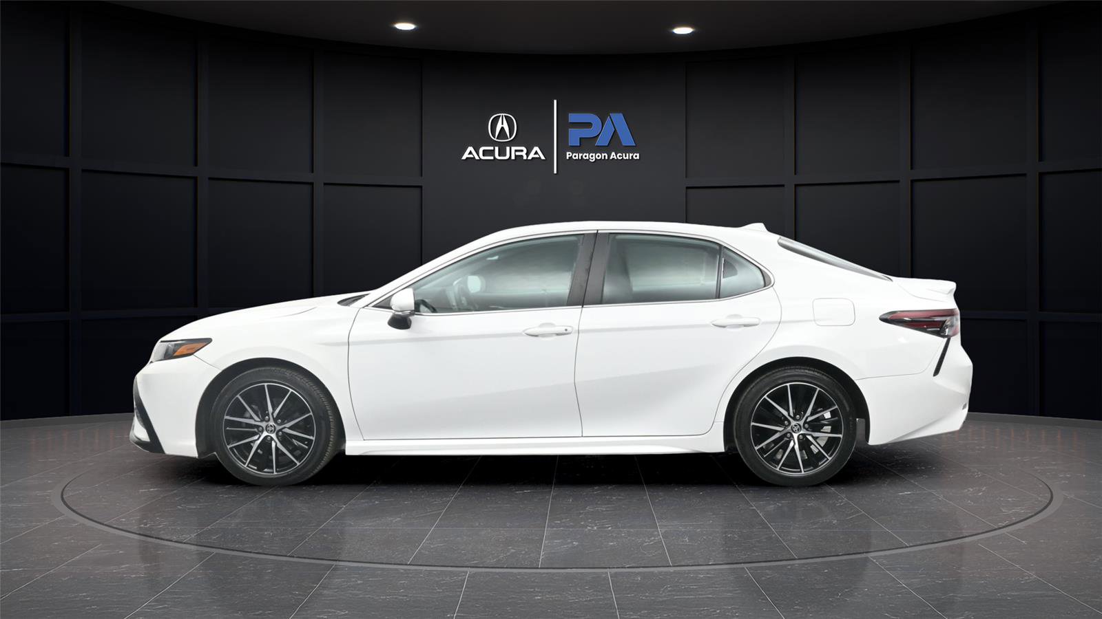 Used 2023 Toyota Camry SE image 22