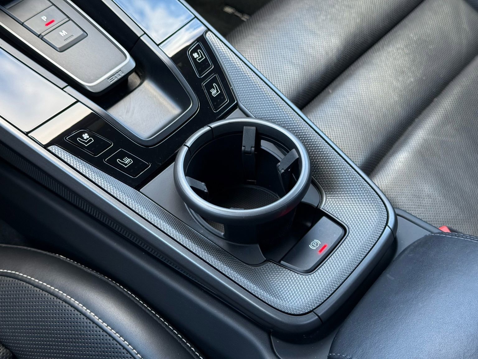 Certified 2022 Porsche 911 Carrera image 23