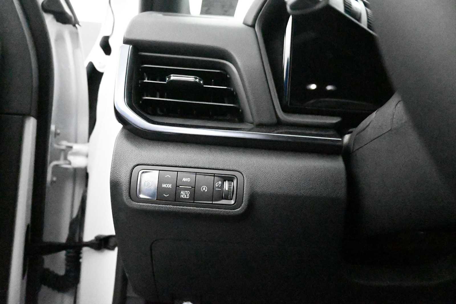 New 2026 GMC Terrain AT4 AWD/4WD image 15