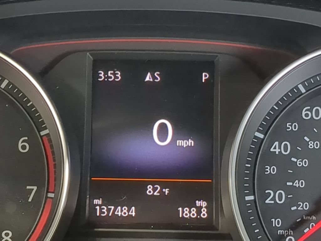Used 2015 Volkswagen GTI S FWD image 34