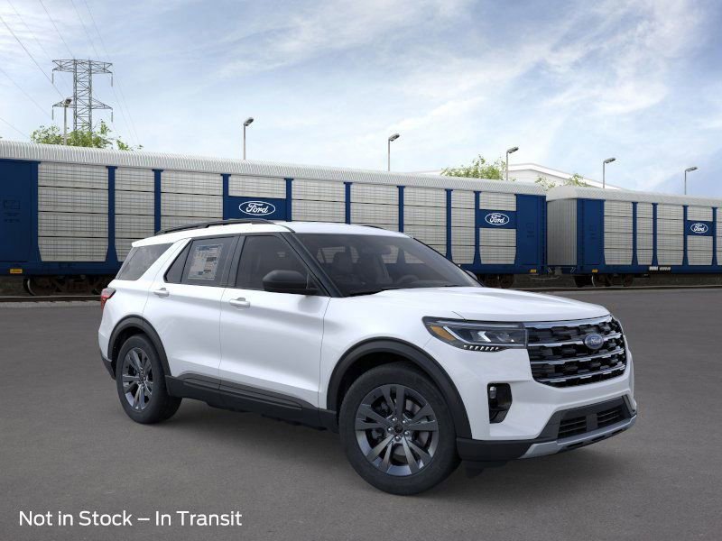 New 2026 Ford Explorer Active w/ Active Comfort Package image 1