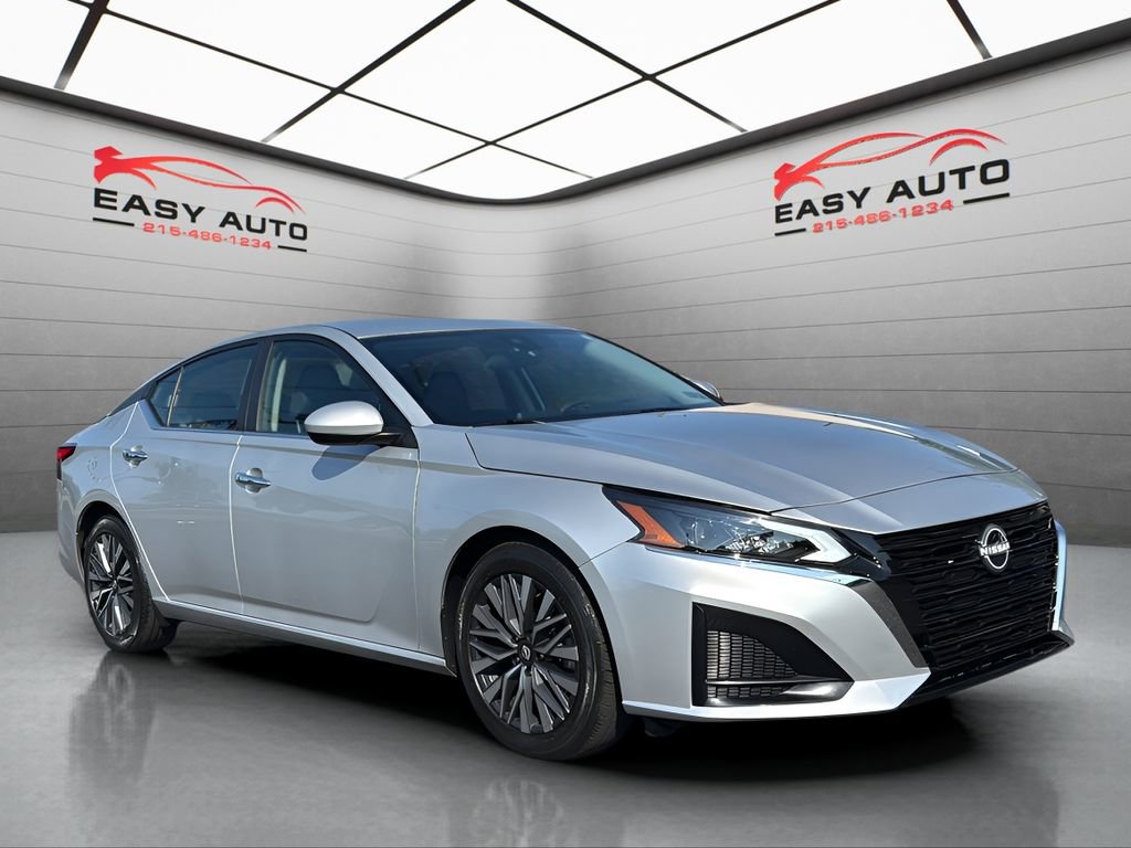 Used 2023 Nissan Altima 2.5 SV image 6