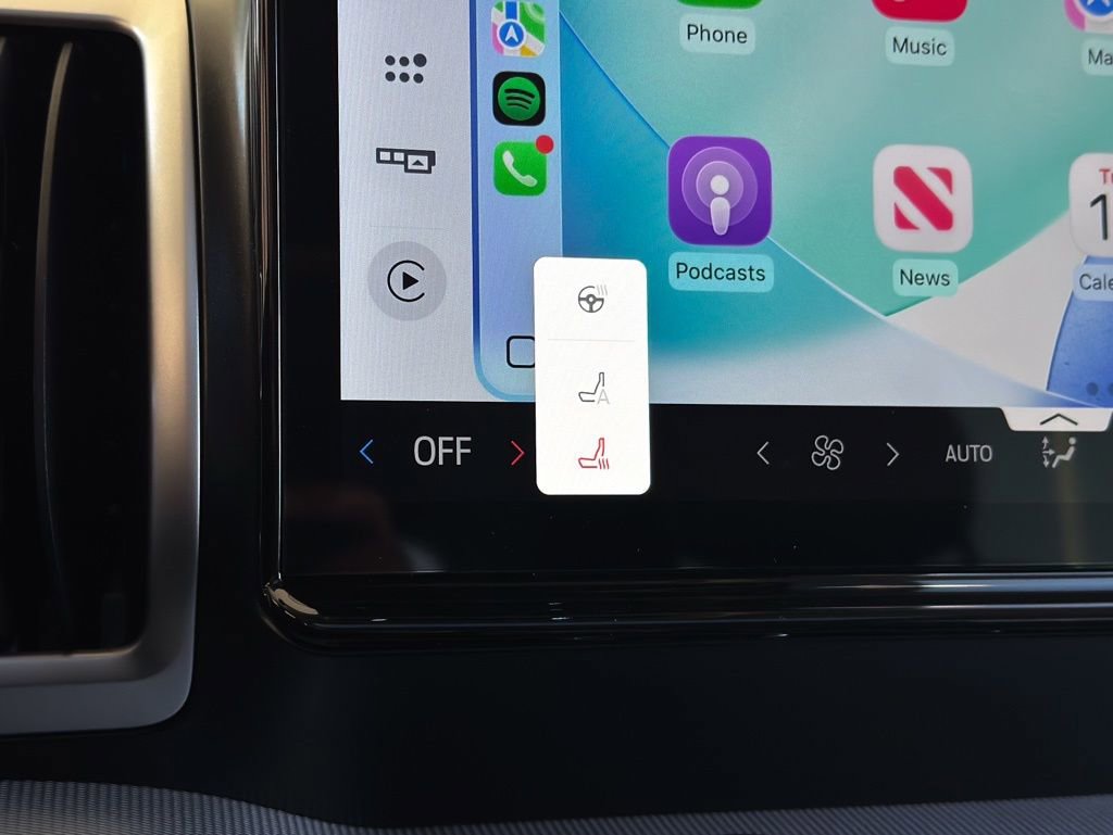 New 2026 Ford Expedition Active image 9