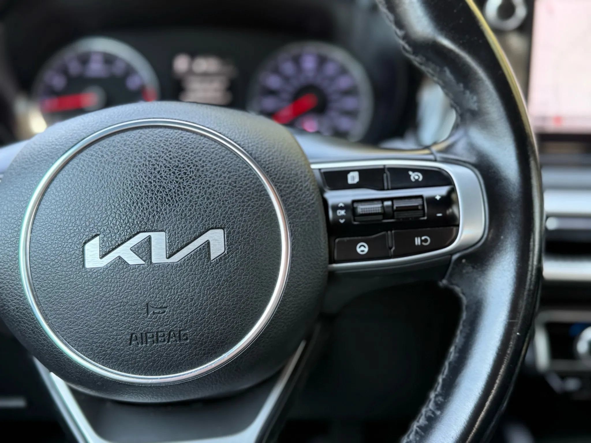 Used 2022 Kia K5 GT-Line FWD image 30