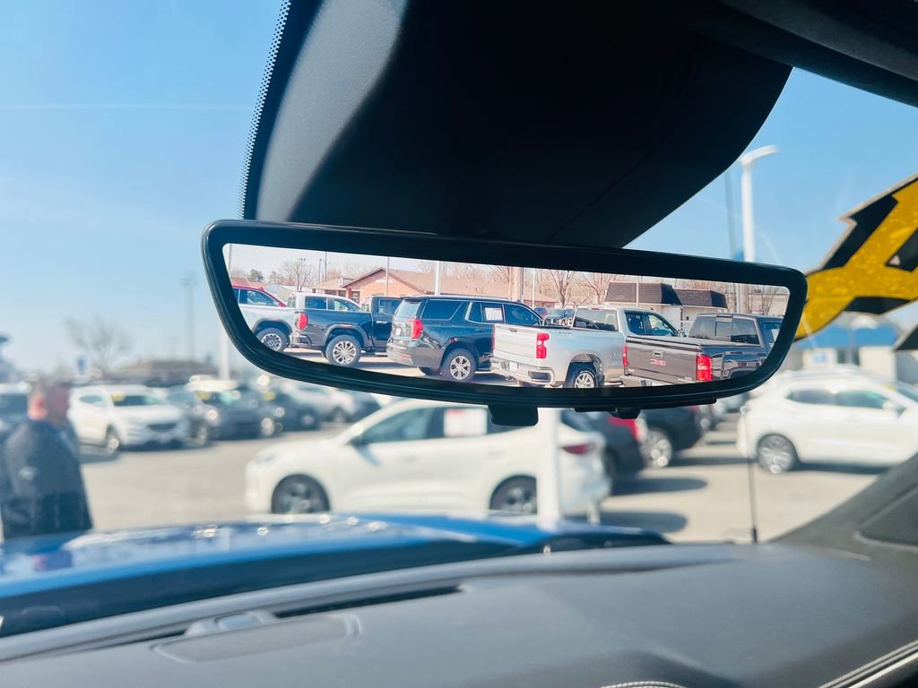 Used 2024 GMC Sierra 1500 AT4X image 28