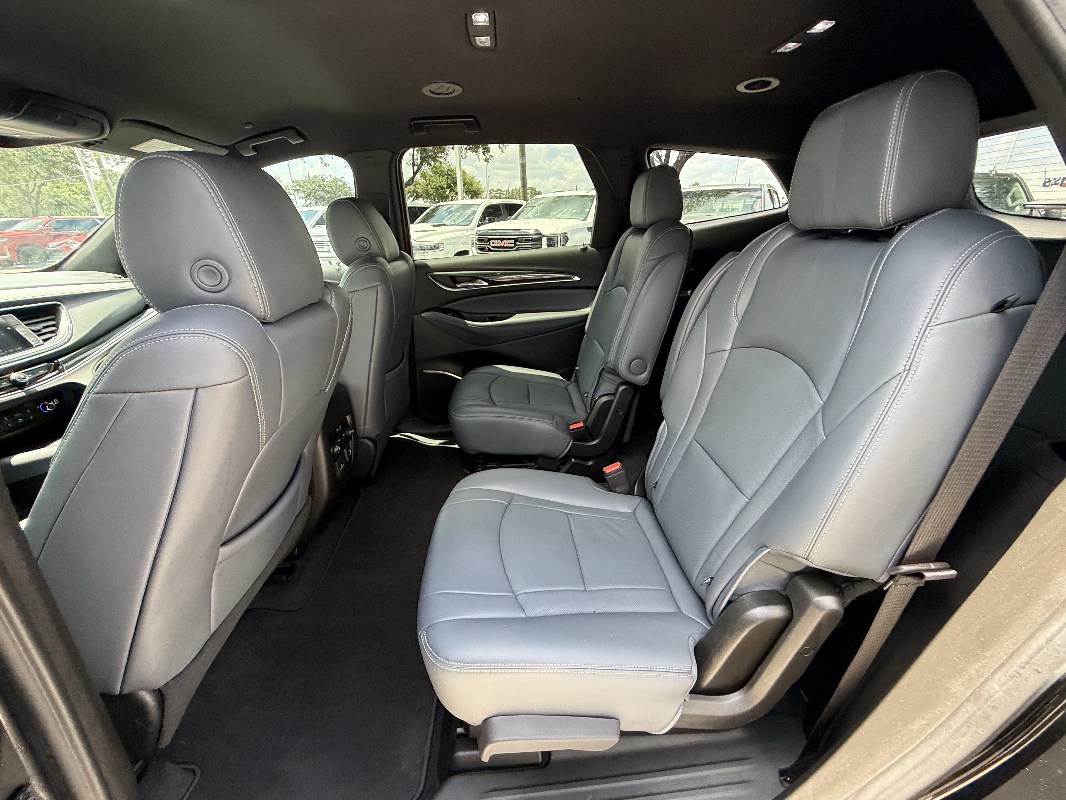 Used 2024 Buick Enclave Essence w/ Sport Touring Edition FWD image 29