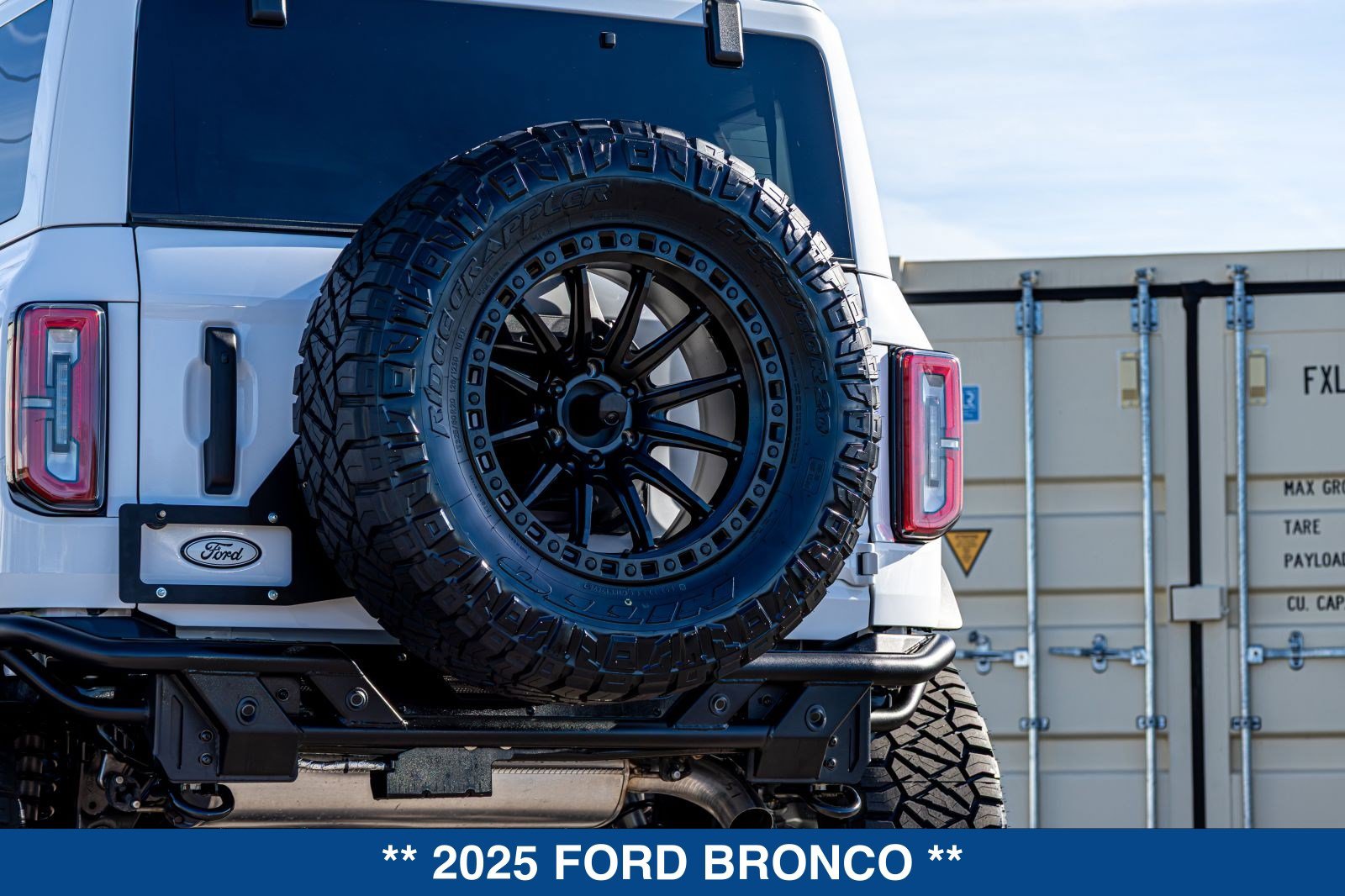 New 2025 Ford Bronco Badlands AWD/4WD image 33