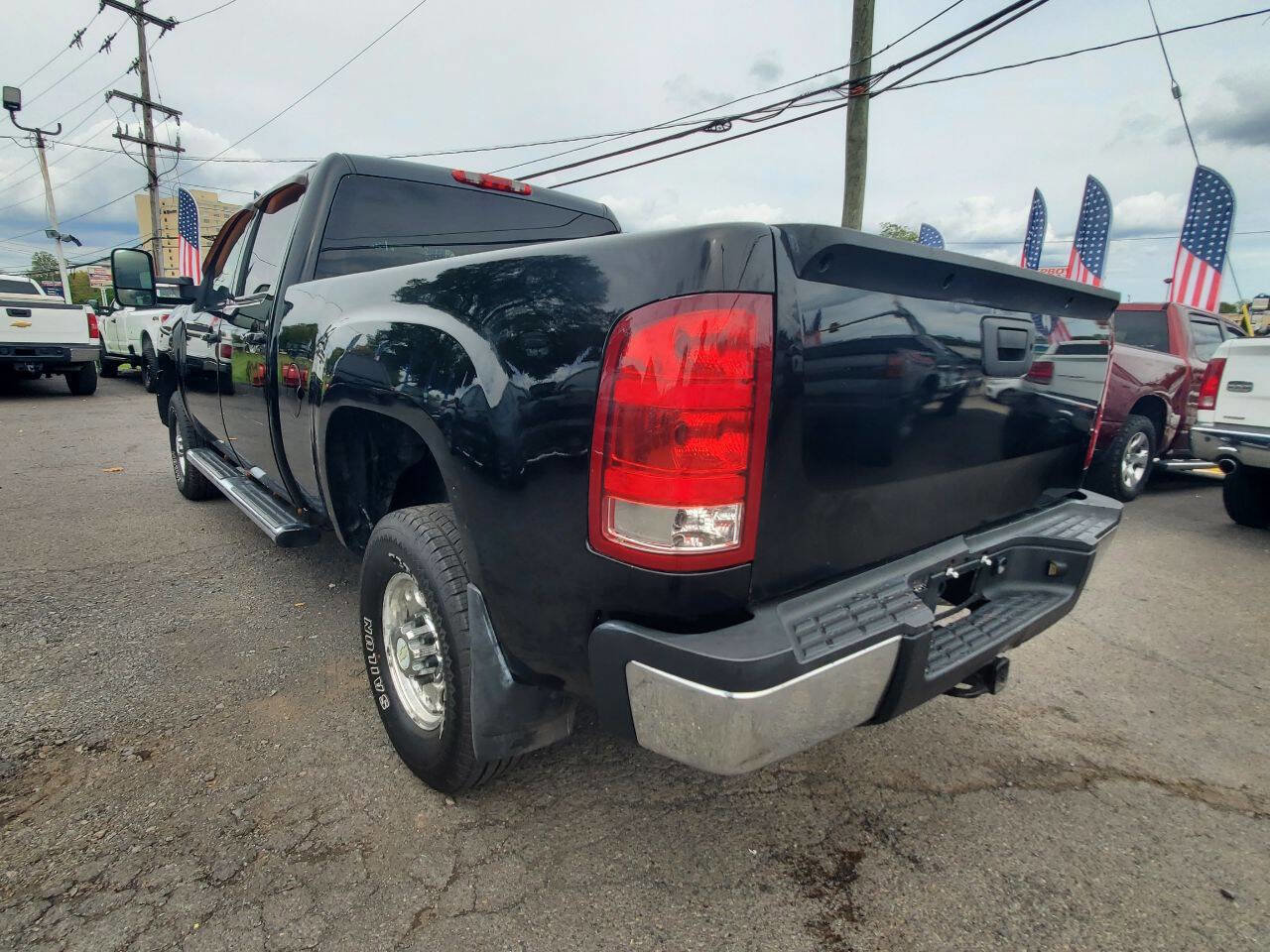 Used 2009 Chevrolet Silverado 2500 LTZ w/ Suspension Package, Off-Road image 8