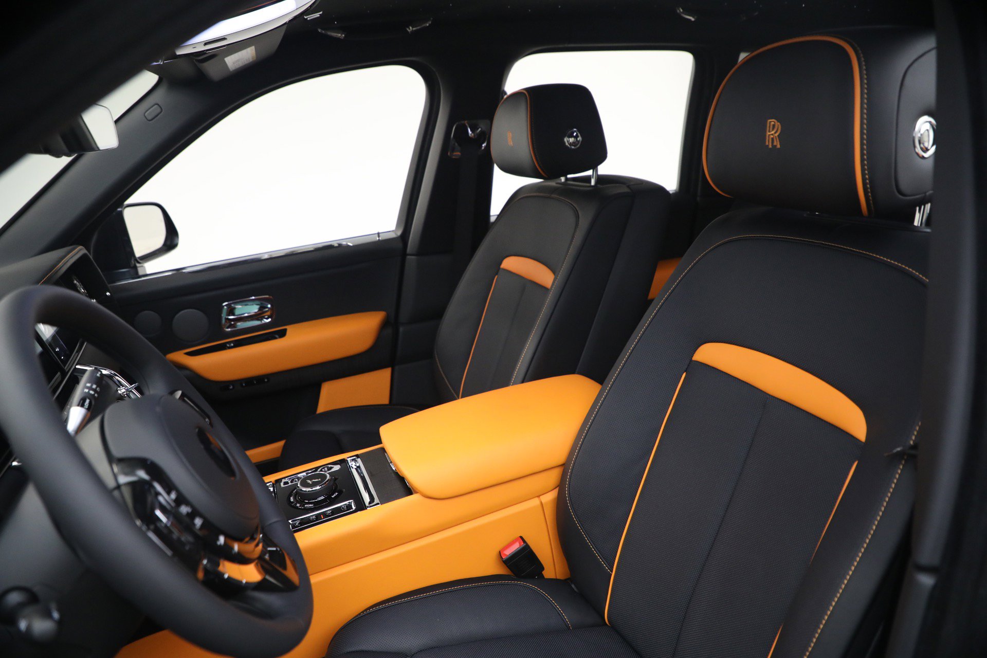 New 2026 Rolls-Royce Cullinan image 18