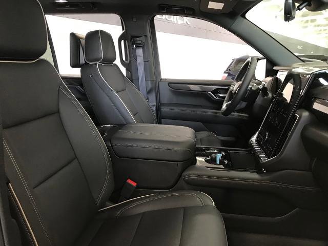 New 2026 GMC Yukon Elevation w/ Elevation Premium Package image 17
